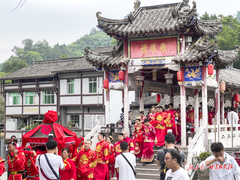 1657012011353062.png GetAttachment (1).png