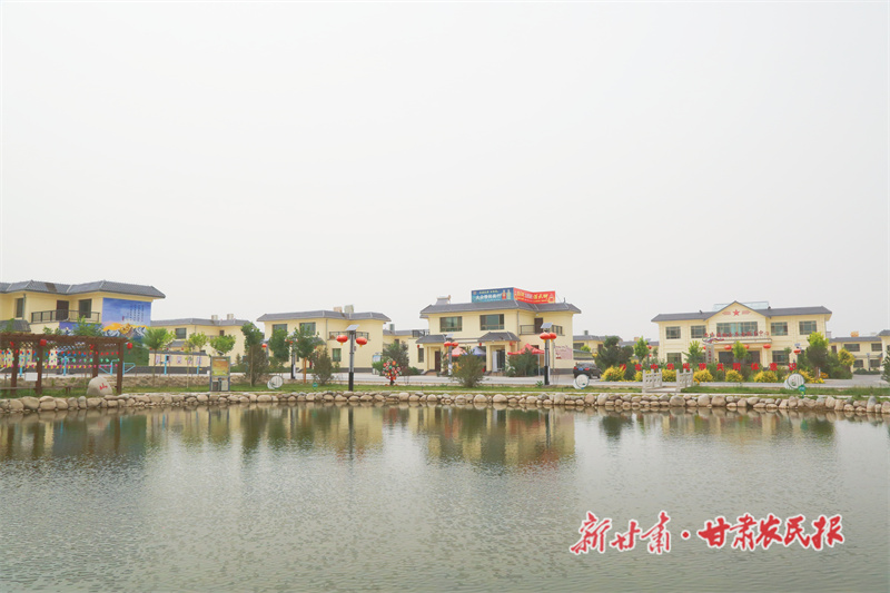 西峰鎮(zhèn)侯家溝村農(nóng)旅融合(吳歌攝) (1)