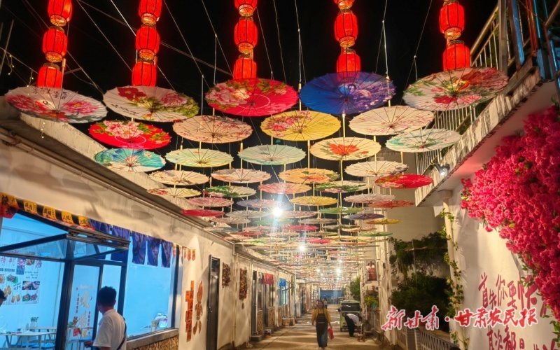 康縣：產(chǎn)業(yè)生風景 田園變富地