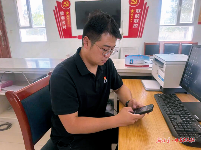 民勤 村書(shū)記拍視頻 話新風(fēng) 促文明