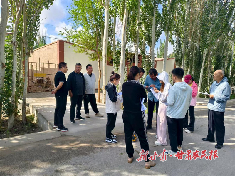 “一事一議”聚合力 繪就和美鄉(xiāng)村新畫(huà)卷—— 瓜州縣以“一事一議”財(cái)政獎(jiǎng)補(bǔ)項(xiàng)目激活鄉(xiāng)村振興新動(dòng)能