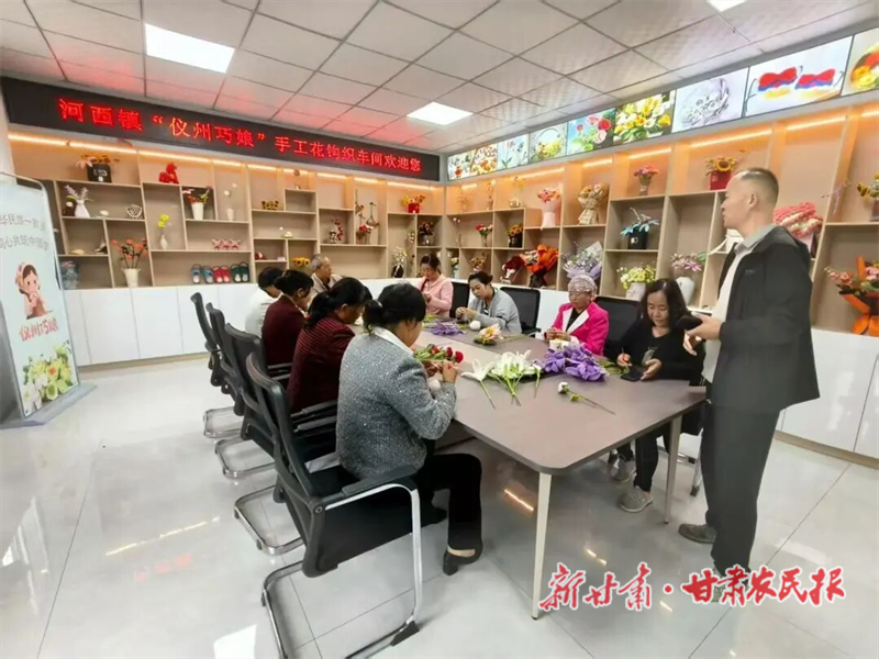 華亭：支部帶頭闖開“直播路”，鄉(xiāng)村手藝“出圈”又增收